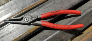 Knipex Präzision-Sicherungsringzange 180 mm 48 11 J2