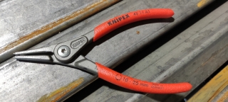 Knipex Präzision-Sicherungsringzange 140 mm 49 11 A1